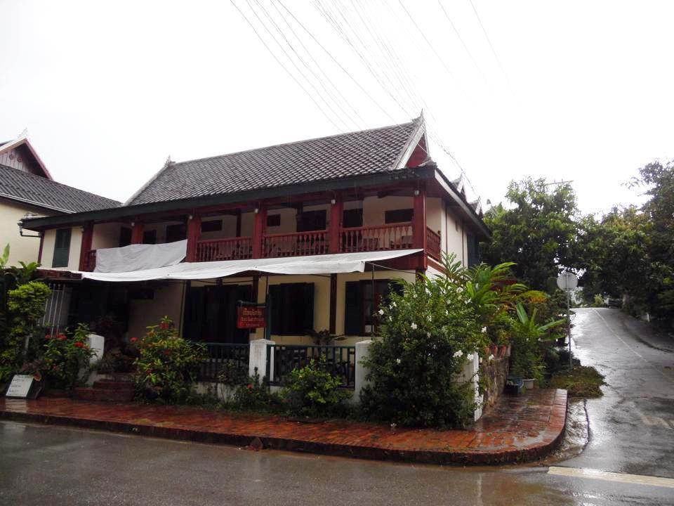 Oui'S Guesthouse Luang Prabang Esterno foto